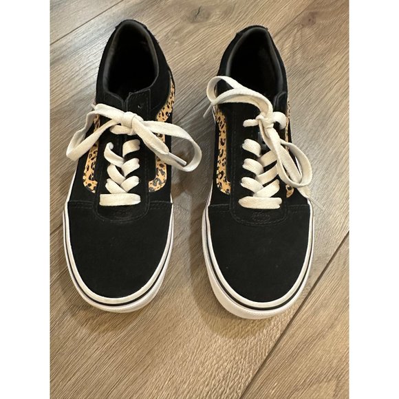 Vans Shoes Vans Girls Cheetah Ward Skate Shoes Size 3 Poshmark